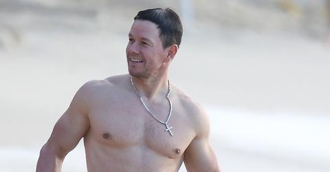 mark-wahlberg-sexy-nude-gym-photos