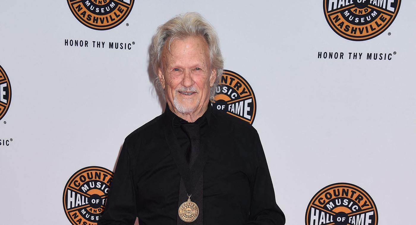 Inside Kris Kristofferson's Life As He Battles Lyme Disease