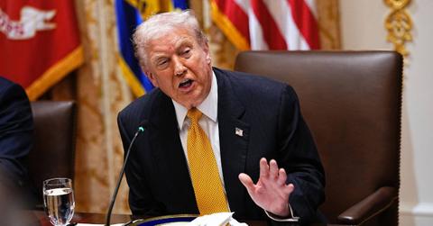 image of Donald Trump flew to Mar-a-Lago on Friday.