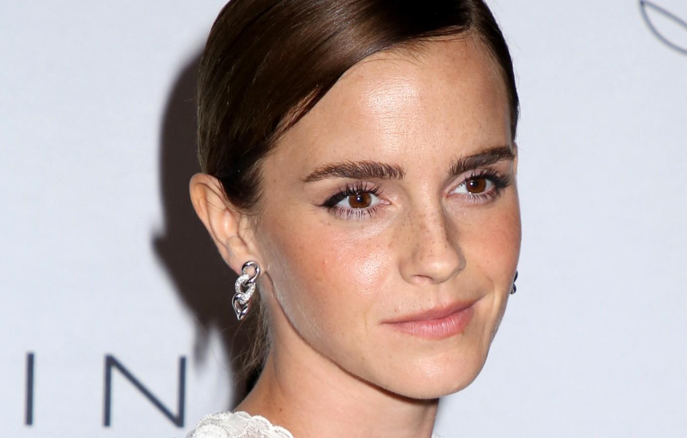 Emma Watson Shows Off Her Style In A Rare Selfie On Instagram
