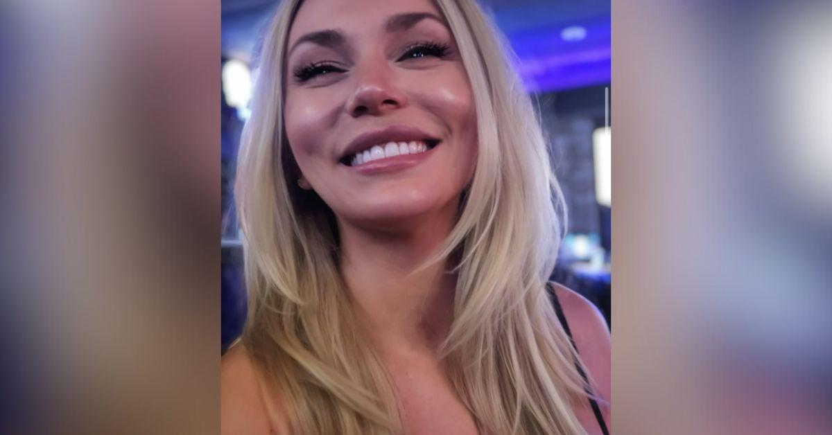 i am enough courtney stodden reveals dissolved lip filler makeup free selfie