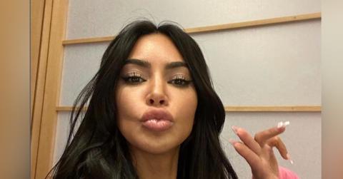 kim kardashian mocked fans selfie ditzy caption