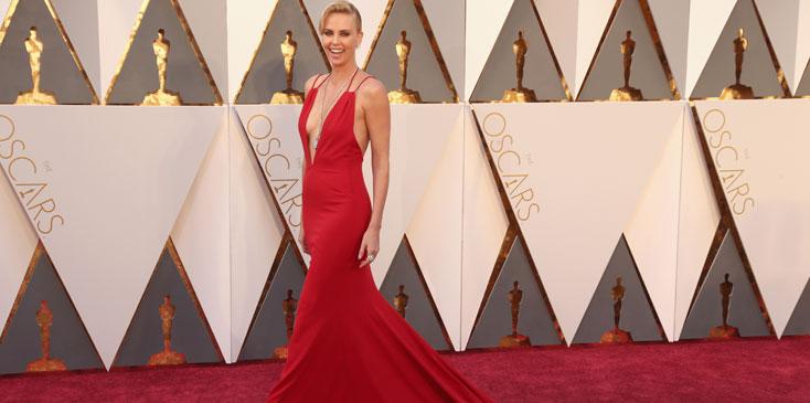 charlize theron 2016 oscars red carpet arrivals