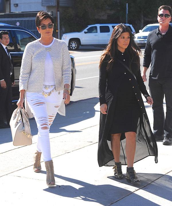 Kourtney kardashian kris jenner