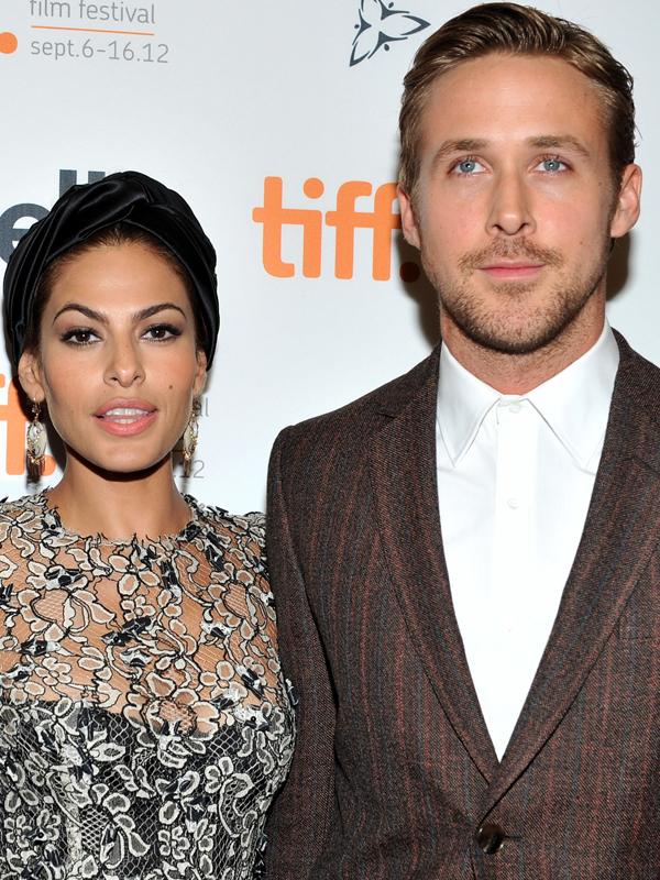 Ryan gosling eva mendes sept14.jpg