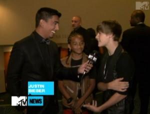 2010__09__Justin_Bieber_Sept16newsne 300&#215;228.jpg