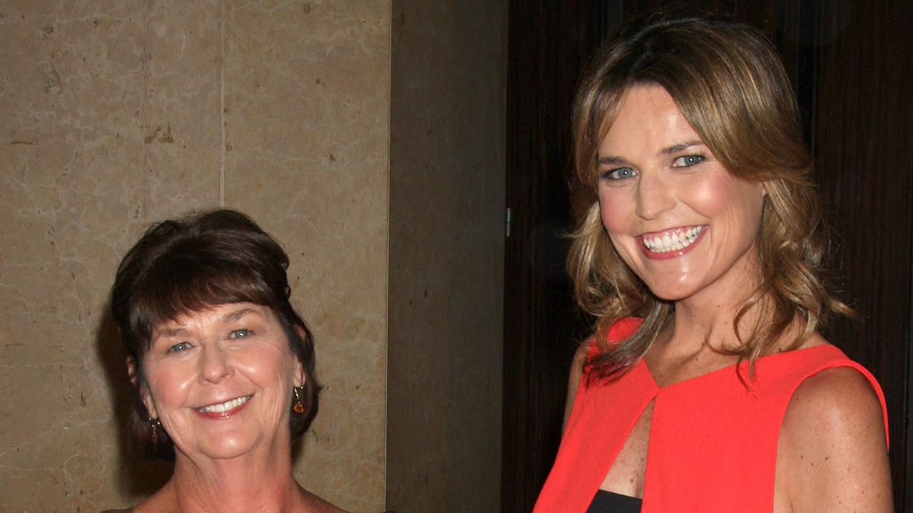 Nancy Guthrie,Savannah Guthrie'