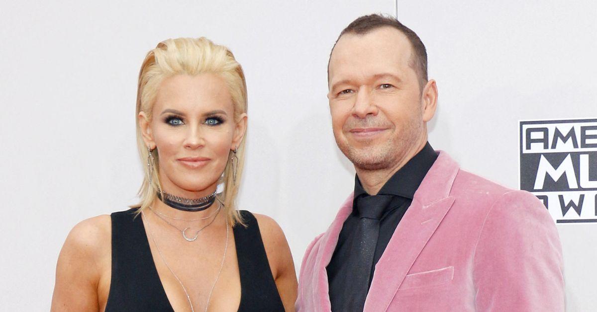 Photo of Jenny McCarthy and Donnie Wahlberg