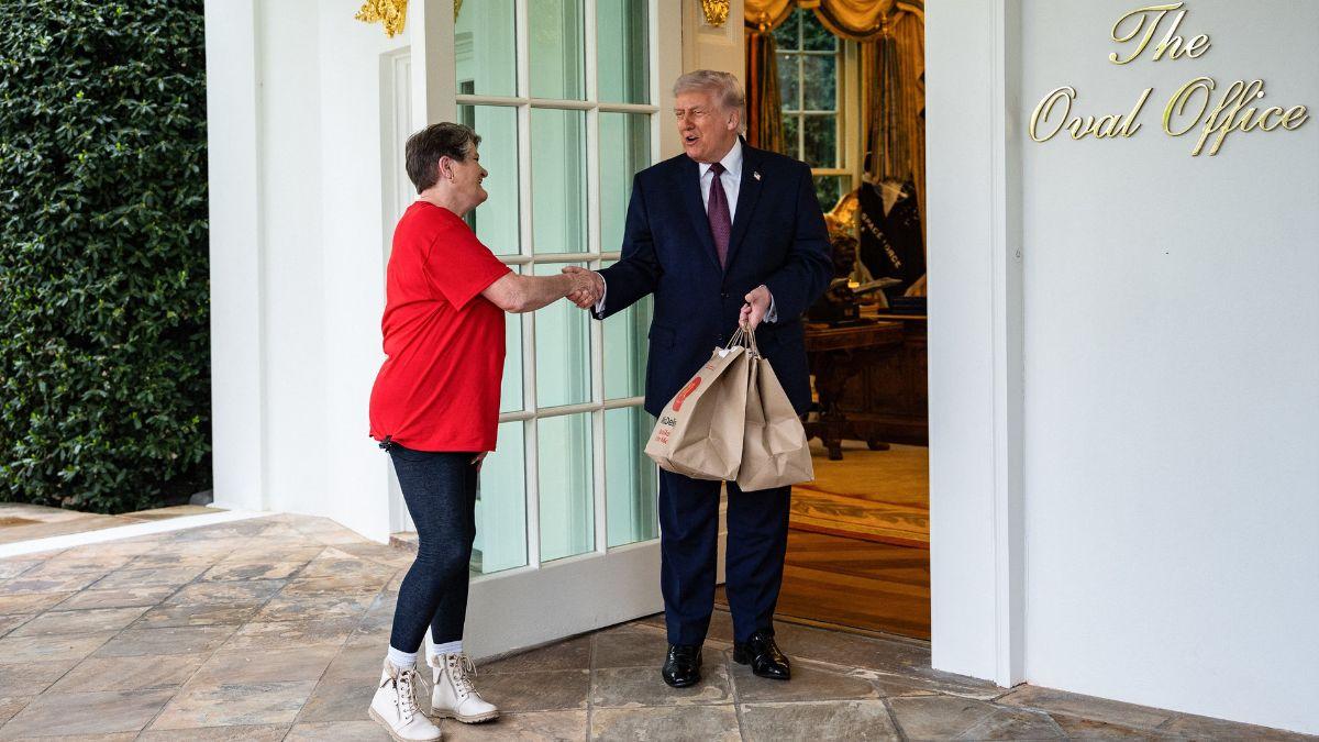 image of Sharon Simmons lauded the 'no tax on tips' initiative in a statement via DoorDash.