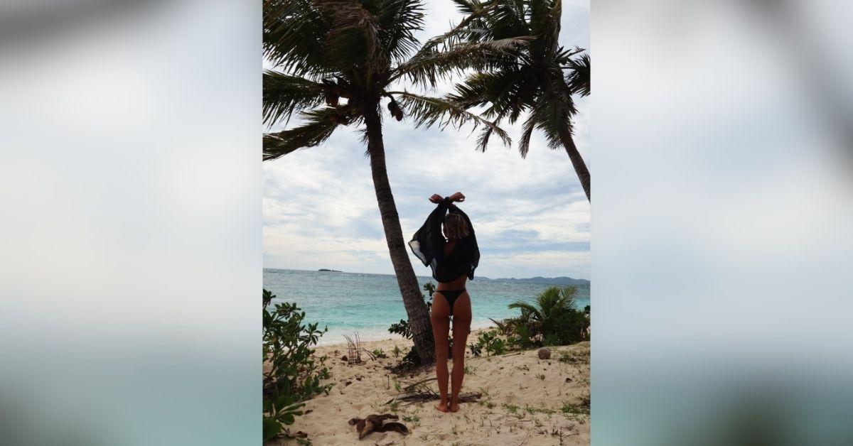 image of Julianne Hough shared eye-catching vacation photos that highlighted her toned physique.
