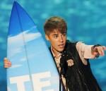 2011__08__Justin_Bieber_August8 150×129.jpg