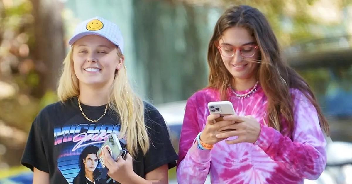 JoJo Siwa & Kylie Prew Are Back Together, 7 Months After Breakup