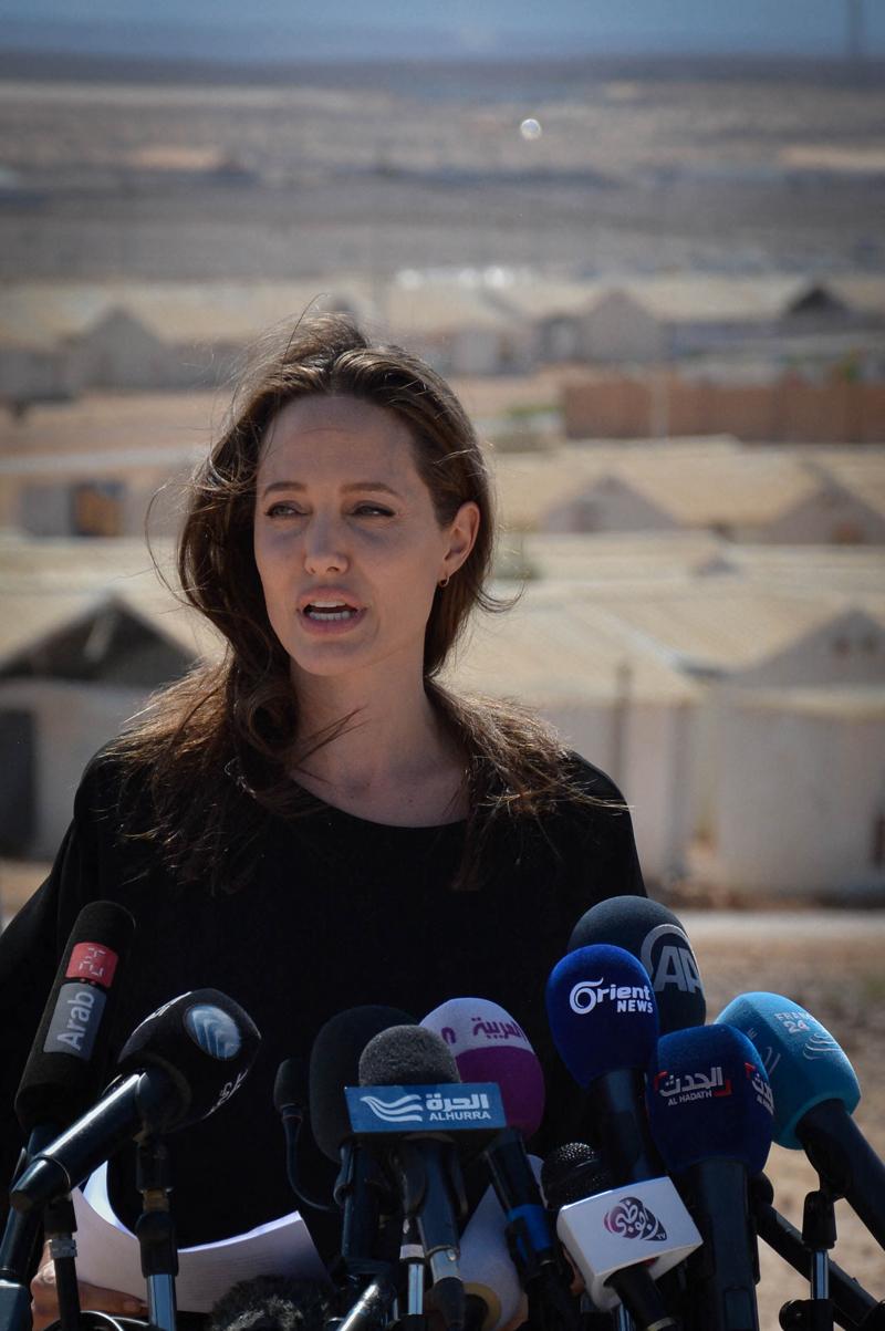 Angelina Jolie addresses Syrian refugees in Jordan