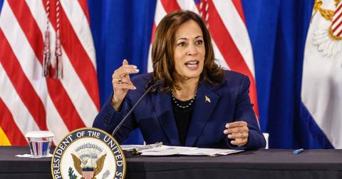 vice president kamala harris booed alma maters march madness game