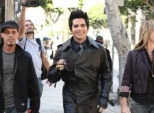 2009__11__fp_adamlambert_mainhoriz 225×165.jpg