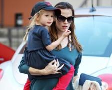 2009__12__fp_4219100_garnerhorz 225×182.jpg