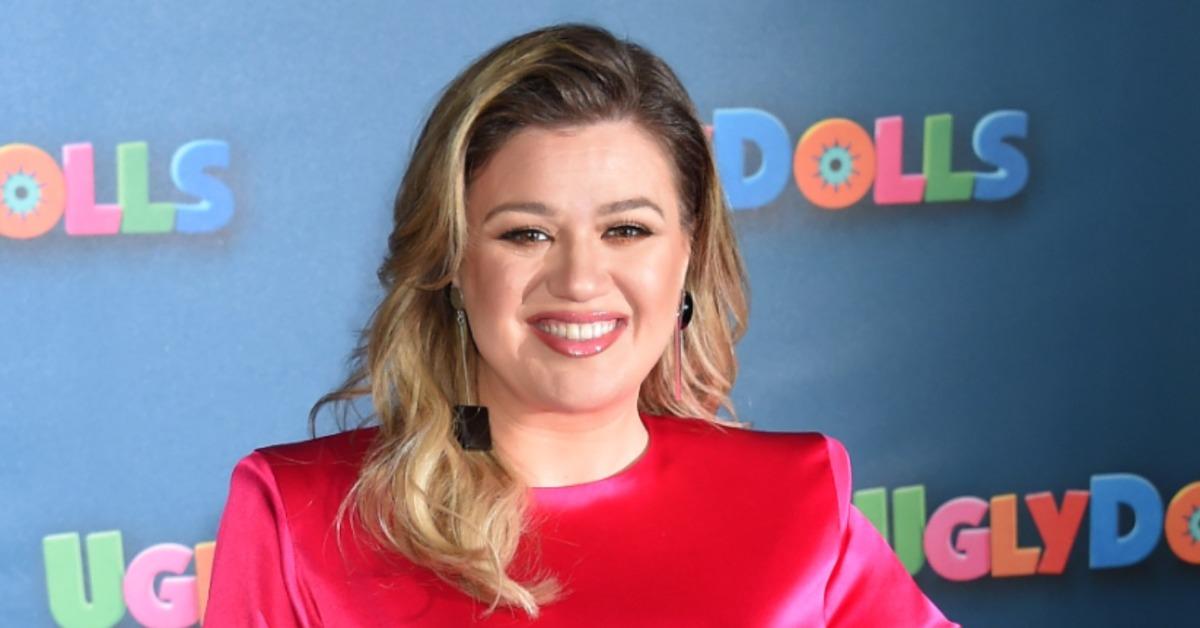 kelly clarkson parenting kids pandemic