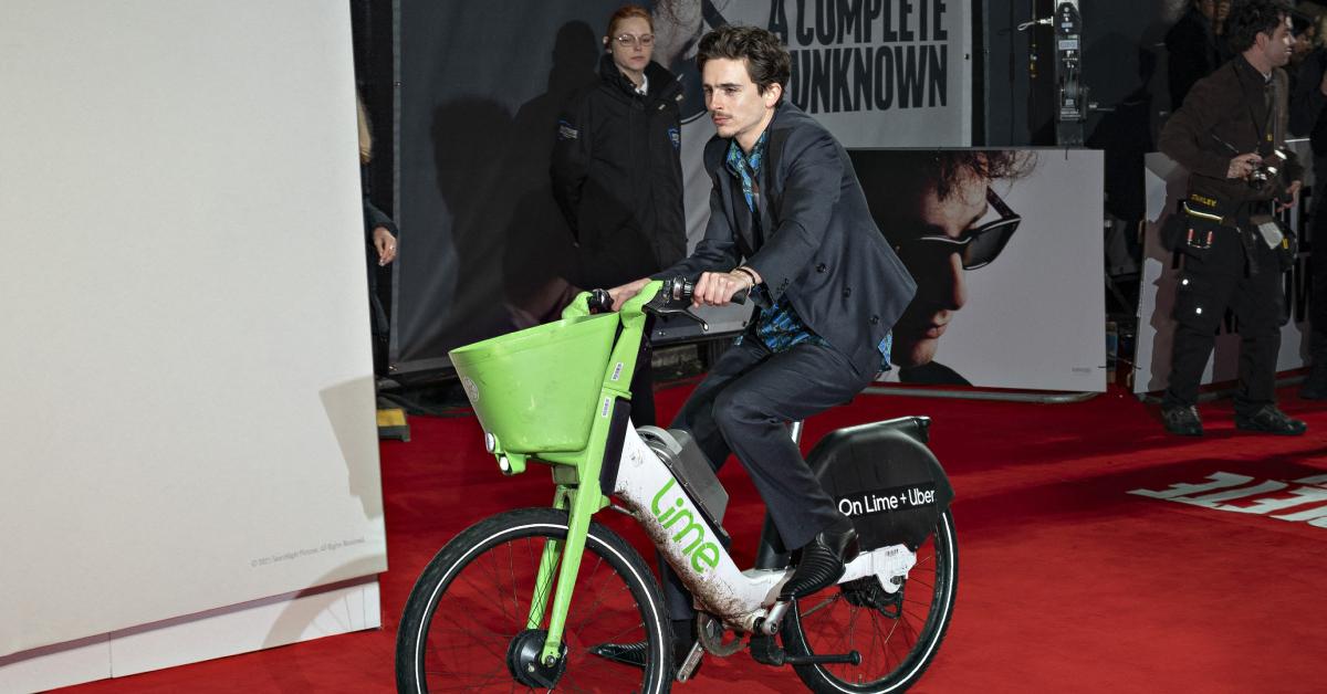 timothee chalamet fined parking bike london premiere complete unknown