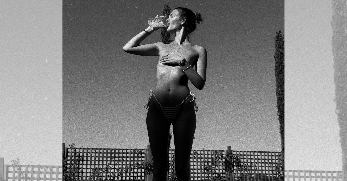 photo of The model posed for a scandalous topless photo