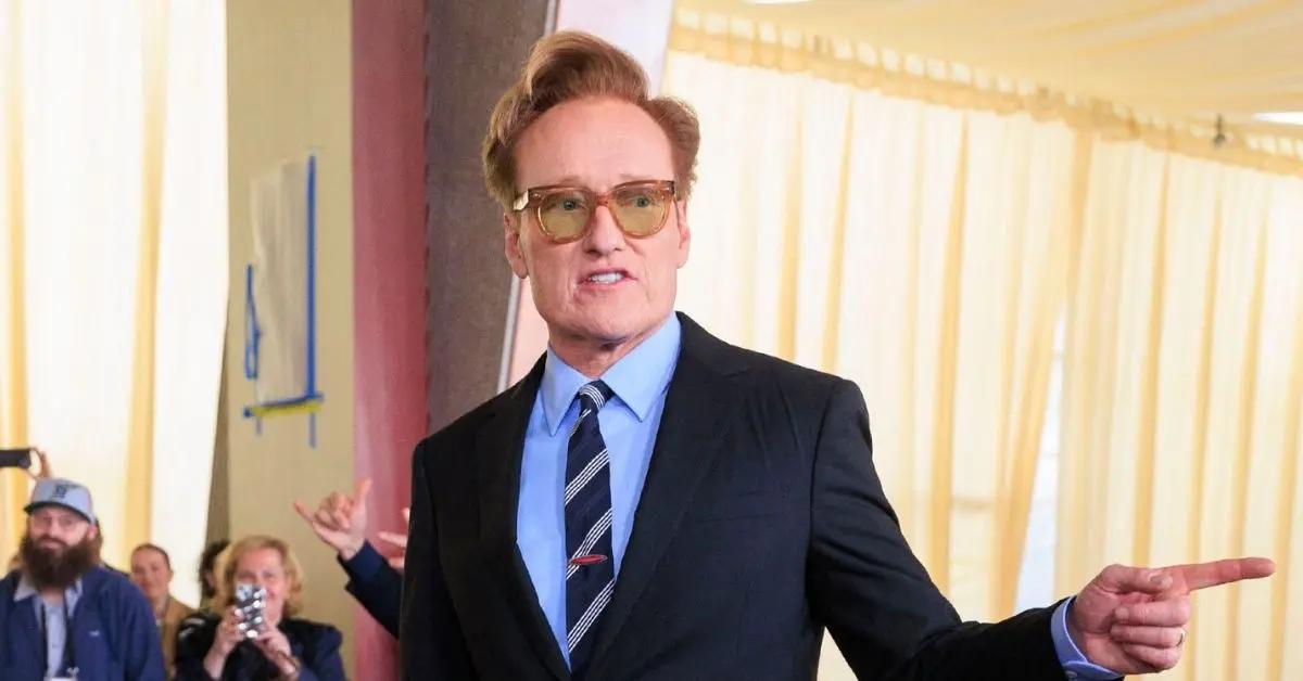 Photo of O'Brien thinks comedians should use their jokes as a 'weapon against power.'