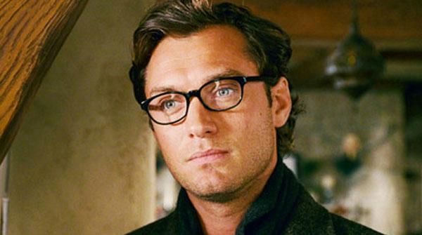 Jude law the holiday pics