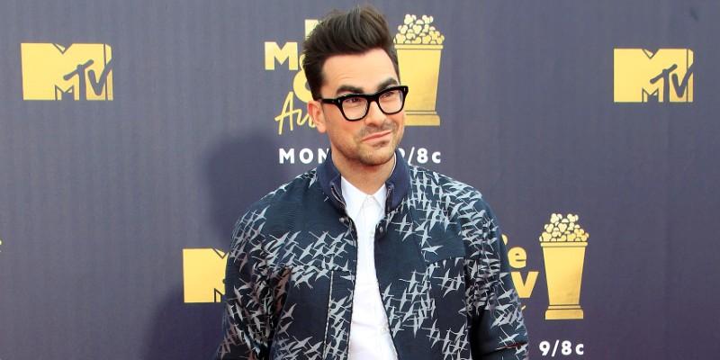 Schitts Creek Star Dan Levy Blasts India Tv For Censoring Gay Kiss 6248