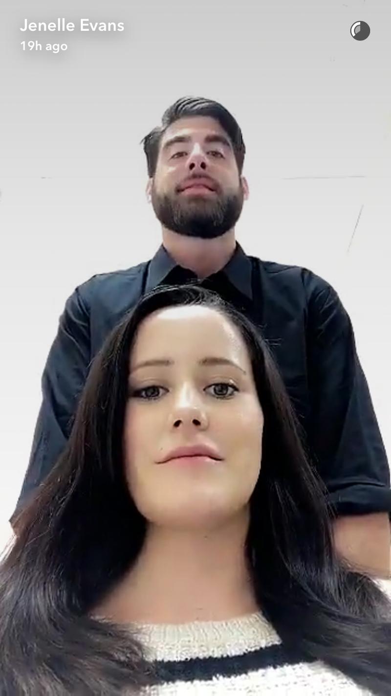 jenelle evans pregnant hospital filming snapchat