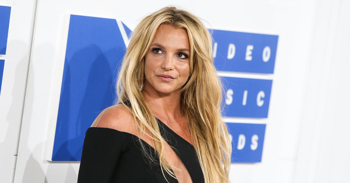 britney spears to tell her story  million book deal pp