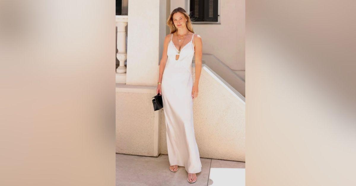 bar refaeli shavuot holiday look