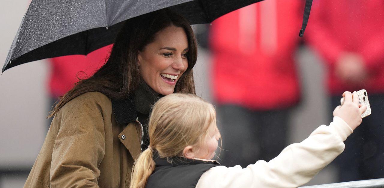 kate middleton parents are anchors cancer treatment