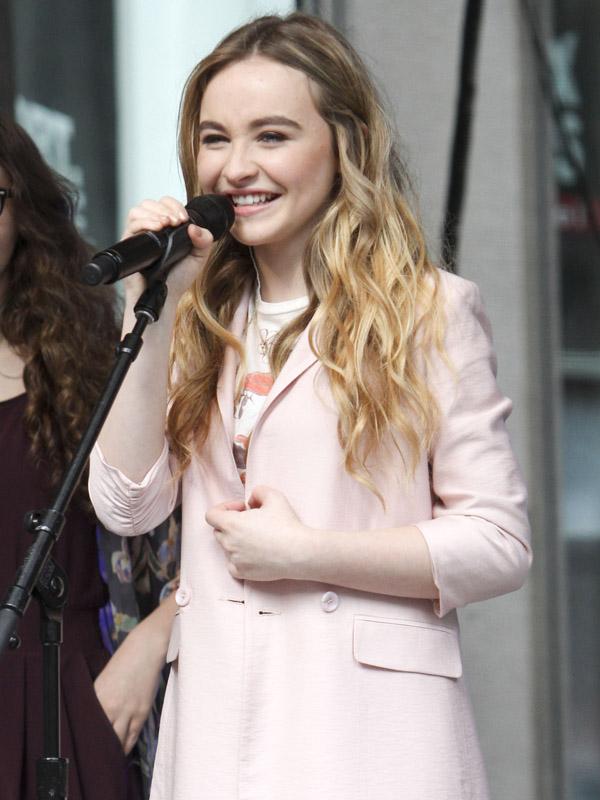 Sabrina Carpenter performing on Fox and Friends.