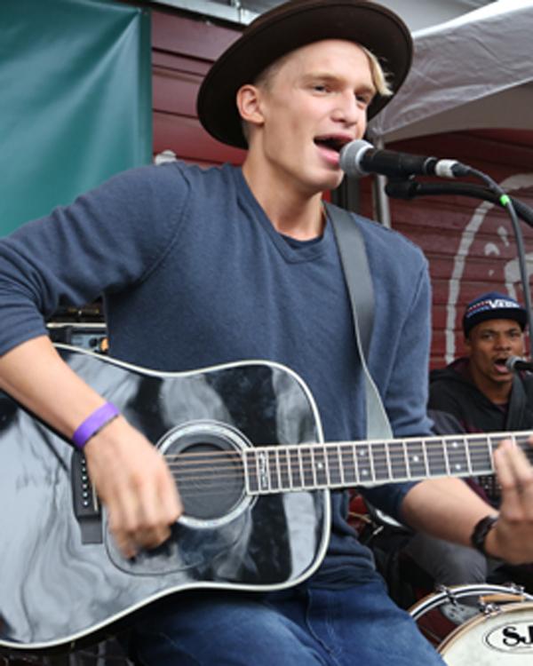 Cody simpson featured