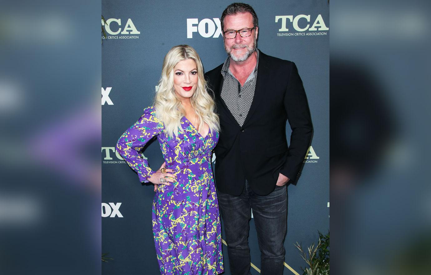 tori spelling leaning on messyness costar snooki amid rumored dean mcdermott divorce