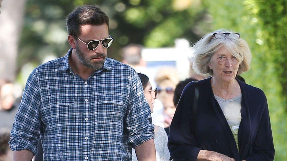 Image of Chris Affleck was survived by her sons, Ben Affleck and Casey Affleck, and her five grandchildren.