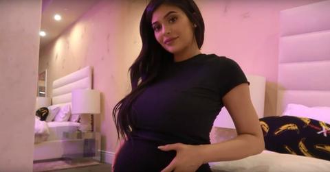 Kylie jenner baby bump pregnancy documentary pp