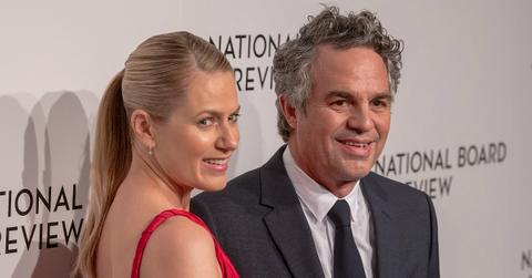 mark ruffalo recalls telling wife brain tumor after child born pp