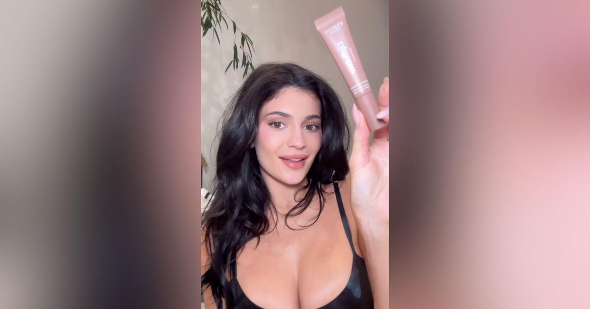 kylie jenner celebrates toasted marshmallow collab