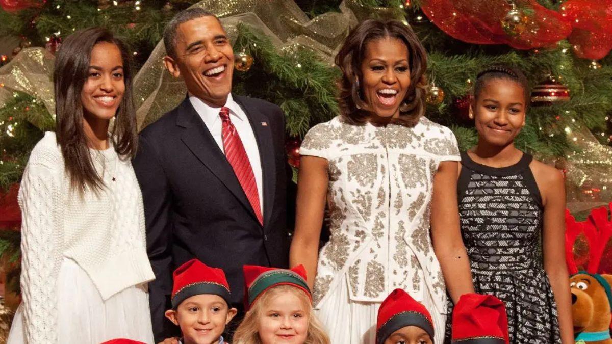 image of Obama family 