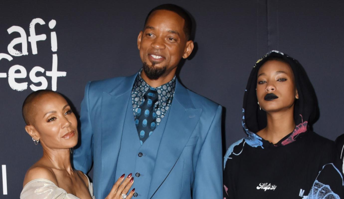 willow smith parents dragged hollywood