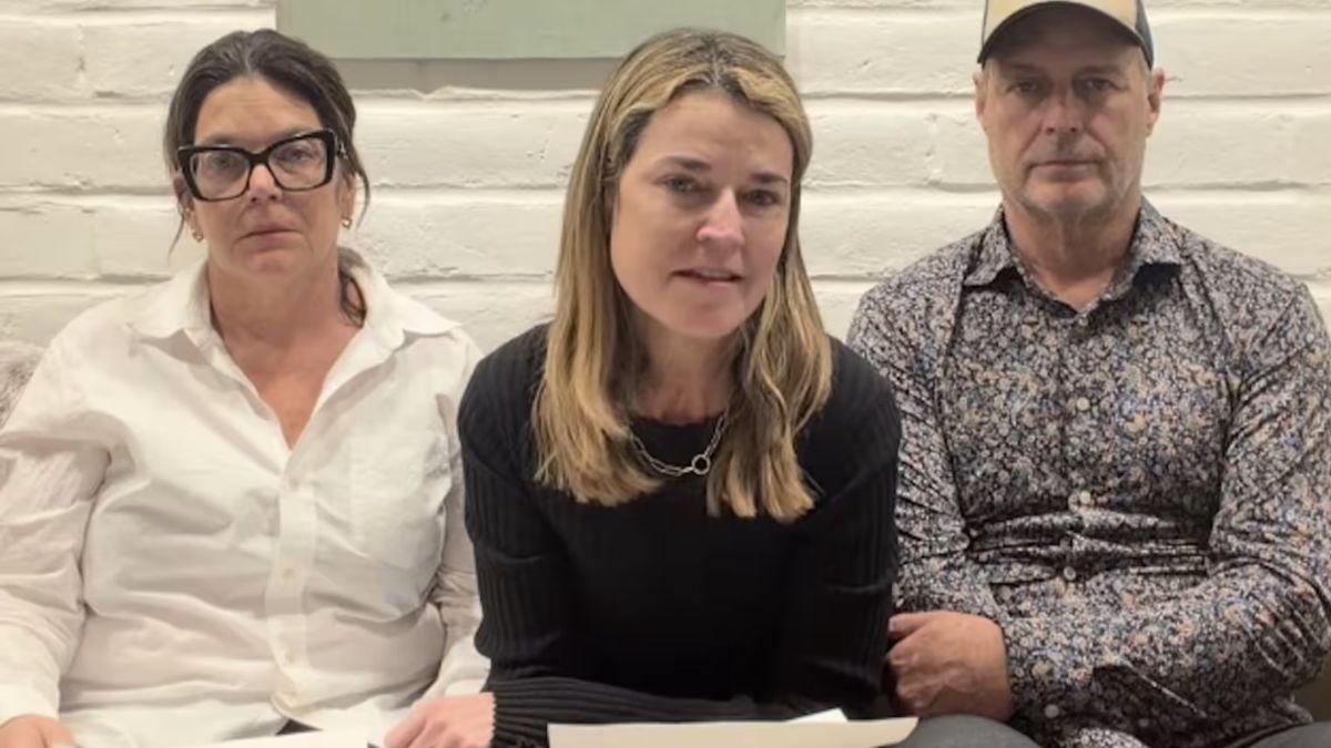 image of Savannah Guthrie's sister, Annie, had dinner with their mother the night before she vanished.