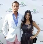 2010__08__okmagazine_scott disick kourtney kardashian 147&#215;150.jpg