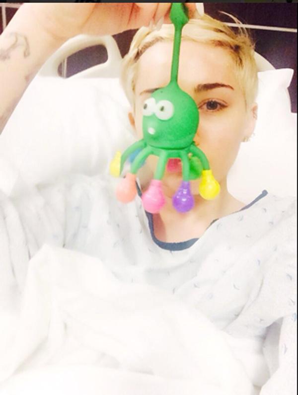 miley cyrus hospital