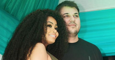 EXCLUSIVE: ***WEB EMBARGO UNTIL 10AM PST 15TH MARCH 2016***Lovebirds Rob Kardashian and Blac Chyna cozy up in Jamaica.