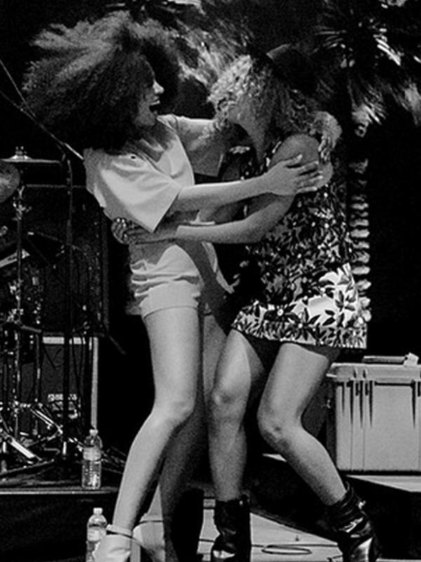 Beyonce solange knowles celebrity siblings