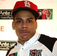 2009__12__wenn5319406 225×223.jpg