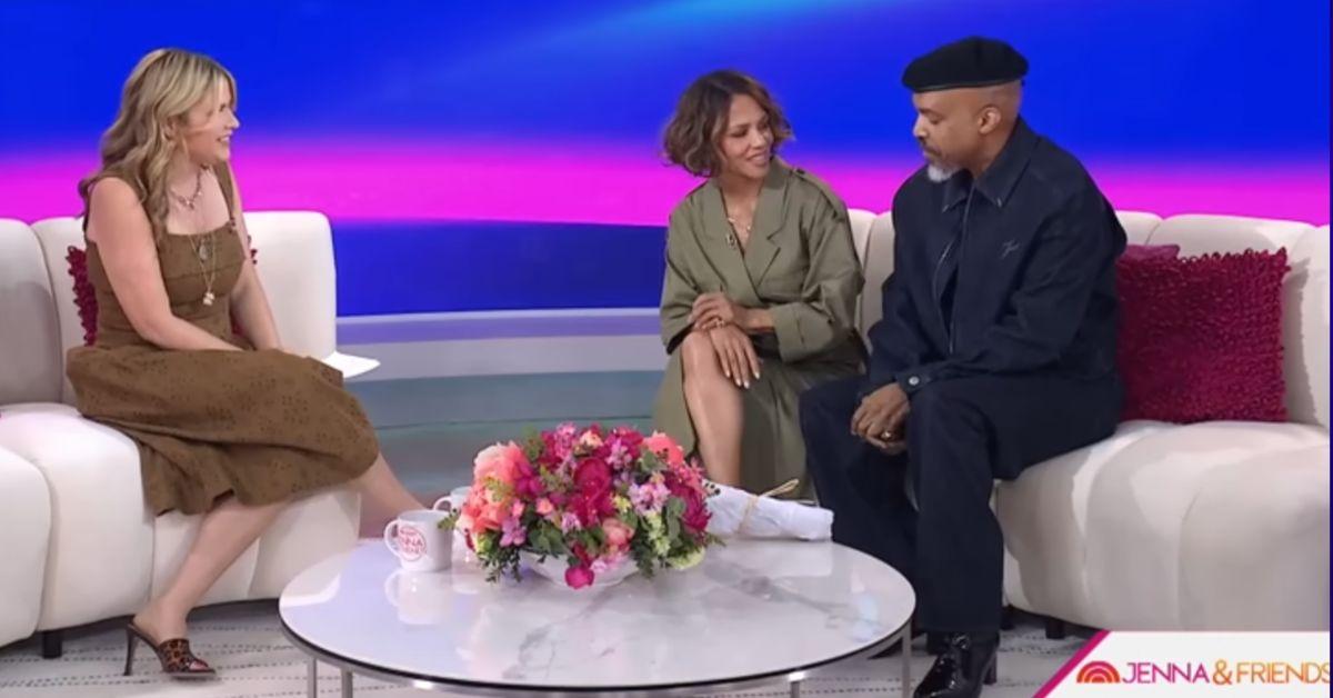 halle berry boyfriend van hunt proposes after years together