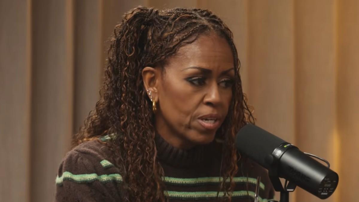 image of Michelle Obama posts her podcast with her brother. 