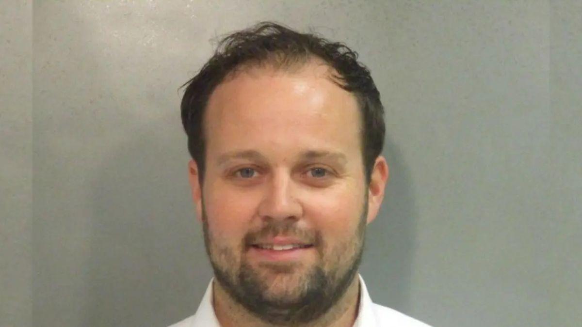Photo of The former reality star's cousin claimed his prison sentence was extended for breaking the rules.