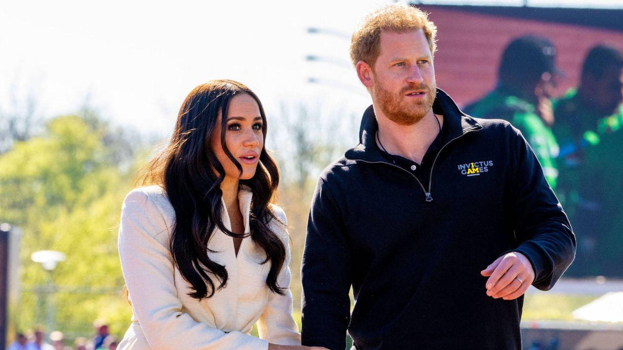Meghan Markle and Prince Harry Show a 'Lack of Tension' in Duchess' Instagram Clip After Controversial U.K. Return, Says Body Language Expert