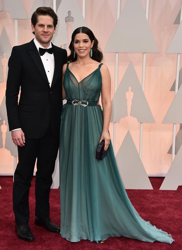 America ferrara 2015 oscars arrivals 01